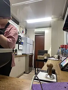 cinnabon  online show from January 30, 2025, 5:28 pm