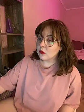 cinnabon  online show from February 24, 2025, 3:42 pm