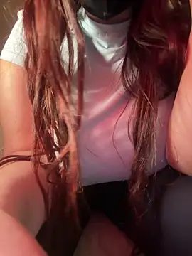 Snapshot of Jessicaaa chatting on December 22, 2025, 6:05 pm Jessicaaa online show from December 22, 2025, 6:05 pm