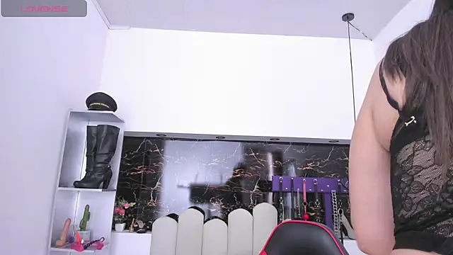 Kathia Armstrong online show from January 29, 2025, 1:07 pm