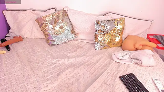 Snapshot of cookplleaser chatting on April 16, 2026, 12:17 pm cookplleaser online show from April 16, 2026, 12:17 pm