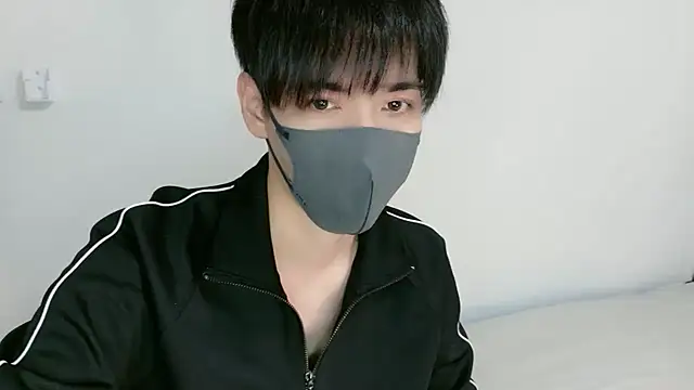 Snapshot of itsme_LEON chatting on March 19, 2026, 1:04 pm itsme LEON online show from March 19, 2026, 1:04 pm