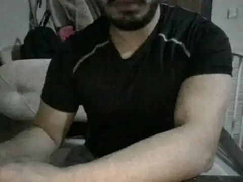 Snapshot of DateMike94 chatting on January 24, 2025, 11:34 pm DateMike94 online show from January 24, 2025, 11:34 pm