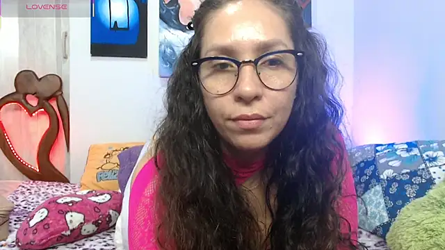 naihroby online show from December 5, 2025, 2:53 am