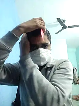 Ishan003 online show from December 4, 2025, 2:37 pm