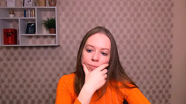 GloriaSi  online show from November 10, 2025, 6:01 am