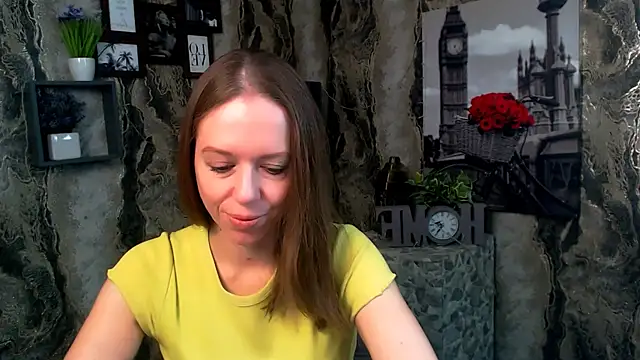 GloriaSi  online show from November 19, 2025, 6:02 am