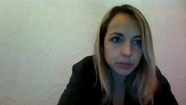 Snapshot of Annelibre chatting on January 5, 2025, 9:25 pm Annelibre online show from January 5, 2025, 9:25 pm