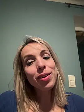 Snapshot of Annelibre chatting on February 22, 2025, 6:17 am Annelibre online show from February 22, 2025, 6:17 am