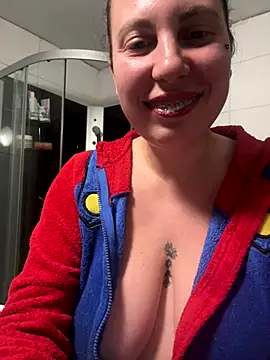 Snapshot of Yanacool007 chatting on October 1, 2025, 8:15 pm Yanacool007 online show from October 1, 2025, 8:15 pm