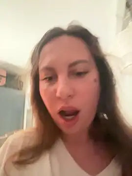 Snapshot of Yanacool007 chatting on November 19, 2025, 1:22 pm Yanacool007 online show from November 19, 2025, 1:22 pm