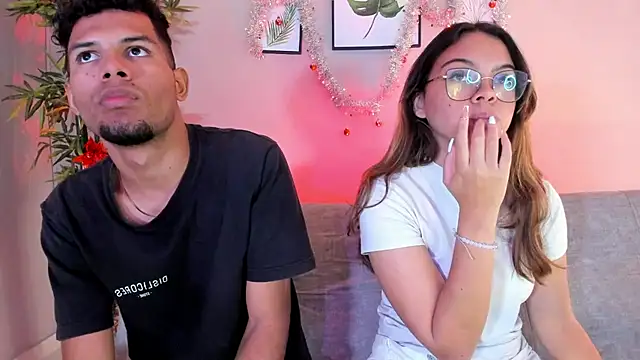 miaa lux online show from December 31, 2024, 7:51 pm