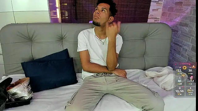 miaa lux online show from March 18, 2025, 6:48 pm