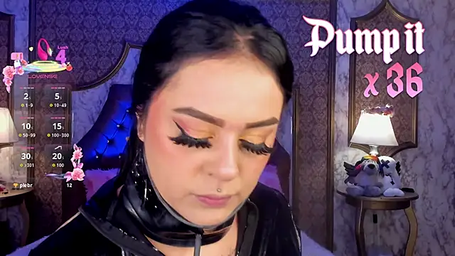 SoffiQueen online show from February 23, 2026, 2:25 pm