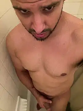 Snapshot of Insaneskillzz69 chatting on April 16, 2026, 6:25 am Insaneskillzz69 online show from April 16, 2026, 6:25 am