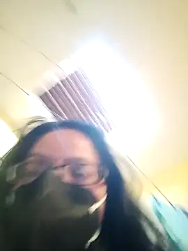 heenage online show from December 4, 2024, 10:46 am