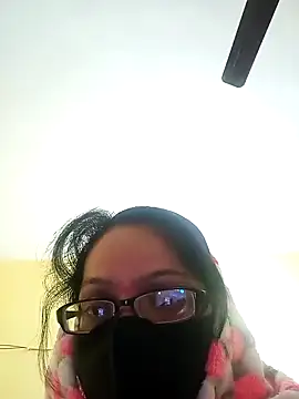 heenage online show from December 14, 2024, 4:01 am