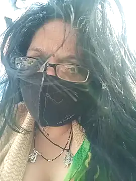 heenage online show from January 11, 2025, 7:39 am