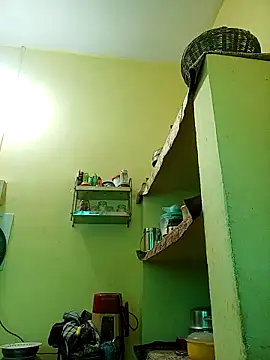 heenage online show from February 17, 2025, 7:47 am