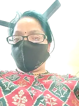 heenage online show from March 16, 2025, 10:22 am