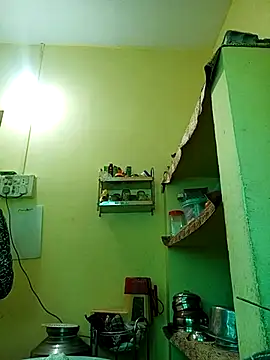 heenage online show from March 17, 2025, 6:07 am