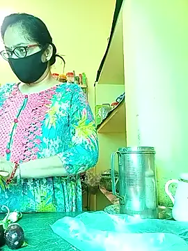 heenage online show from March 27, 2026, 4:51 am