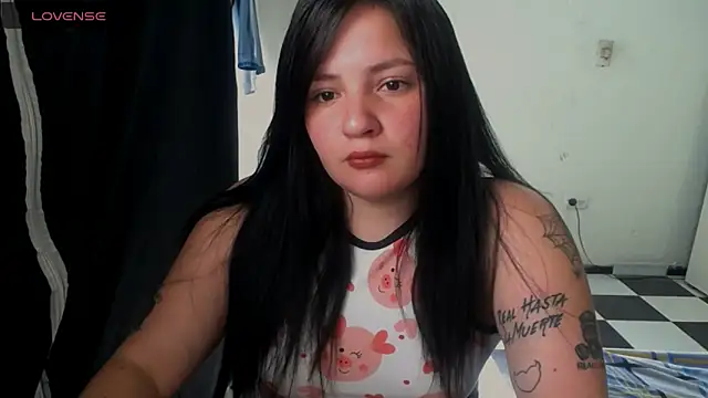 Snapshot of shopyymessyy chatting on March 19, 2025, 1:51 pm shopyymessyy online show from March 19, 2025, 1:51 pm