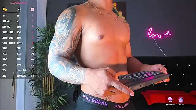 Snapshot of jordan_mayers02 chatting on January 10, 2025, 9:34 am jordan mayers02 online show from January 10, 2025, 9:34 am