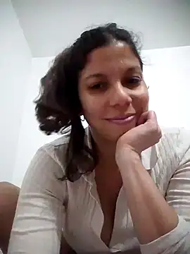 Carliina Soussa online show from February 1, 2025, 9:08 pm