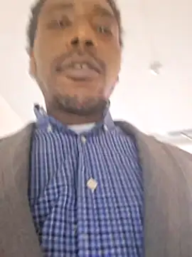 bigboytoy912 online show from April 5, 2026, 6:16 pm