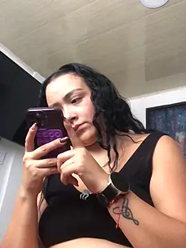 Abigail Cowen online show from December 17, 2025, 3:29 pm