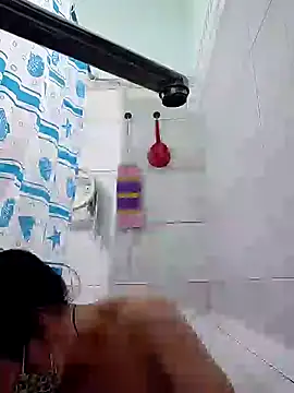 Snapshot of MikaKors chatting on January 2, 2025, 5:29 pm MikaKors online show from January 2, 2025, 5:29 pm