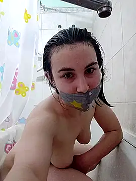 Snapshot of MikaKors chatting on February 25, 2025, 7:36 pm MikaKors online show from February 25, 2025, 7:36 pm