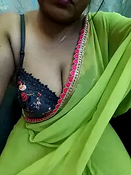 Cute Kritika online show from October 7, 2025, 4:53 am