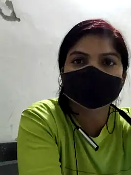 Snapshot of illay_love chatting on February 19, 2025, 5:06 pm illay love online show from February 19, 2025, 5:06 pm