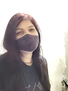 Snapshot of illay_love chatting on February 27, 2025, 5:26 pm illay love online show from February 27, 2025, 5:26 pm