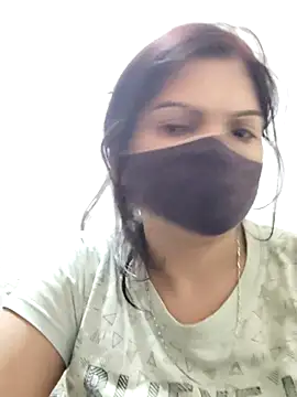 Snapshot of illay_love chatting on March 1, 2025, 11:06 am illay love online show from March 1, 2025, 11:06 am