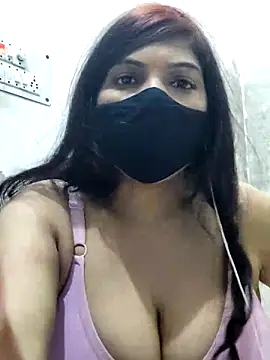 illay love online show from October 30, 2025, 6:30 pm