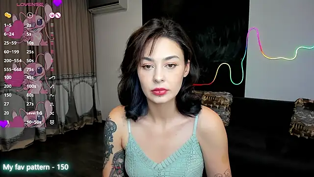 NataliMillers online show from October 3, 2025, 11:40 am