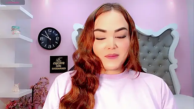 Snapshot of Sophia-Isabella chatting on February 5, 2025, 1:58 am Sophia-Isabella online show from February 5, 2025, 1:58 am