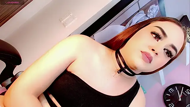 Snapshot of Sophia-Isabella chatting on March 9, 2025, 11:03 pm Sophia-Isabella online show from March 9, 2025, 11:03 pm