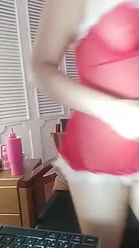 Adel Nesbiit online show from December 1, 2025, 7:41 pm