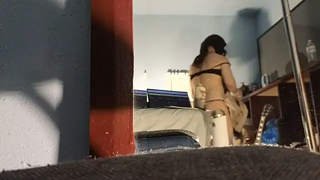 Sandrasaa online show from November 23, 2025, 7:52 am