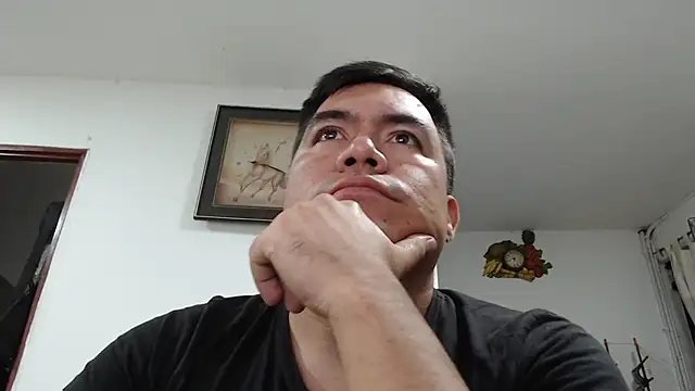 Snapshot of Jhonatan_Morales_S chatting on February 7, 2026, 1:31 am Jhonatan Morales S online show from February 7, 2026, 1:31 am