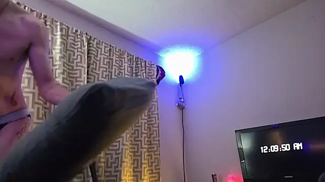 Snapshot of ChillzPnp chatting on December 3, 2025, 6:10 am ChillzPnp online show from December 3, 2025, 6:10 am