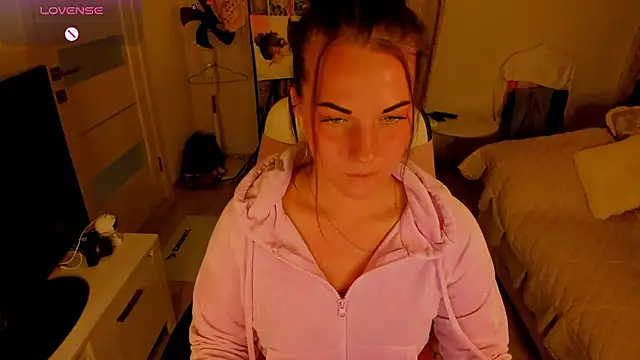 Snapshot of masha19981 chatting on October 13, 2025, 6:52 pm masha19981 online show from October 13, 2025, 6:52 pm