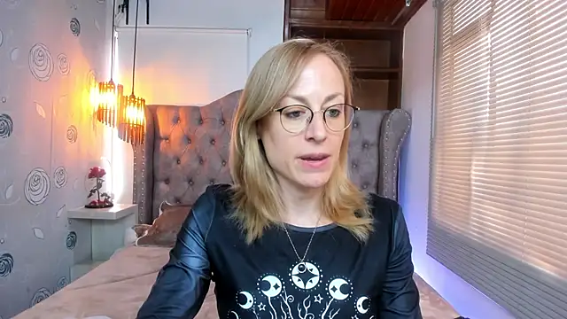 Snapshot of SammySanders chatting on January 3, 2025, 5:10 pm SammySanders online show from January 3, 2025, 5:10 pm