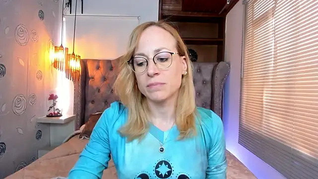 Snapshot of SammySanders chatting on January 10, 2025, 5:13 pm SammySanders online show from January 10, 2025, 5:13 pm