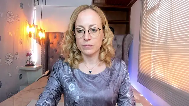 Snapshot of SammySanders chatting on January 15, 2025, 5:47 pm SammySanders online show from January 15, 2025, 5:47 pm