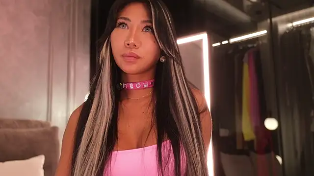 Snapshot of Ami_Katana chatting on November 29, 2025, 3:31 am Ami Katana online show from November 29, 2025, 3:31 am